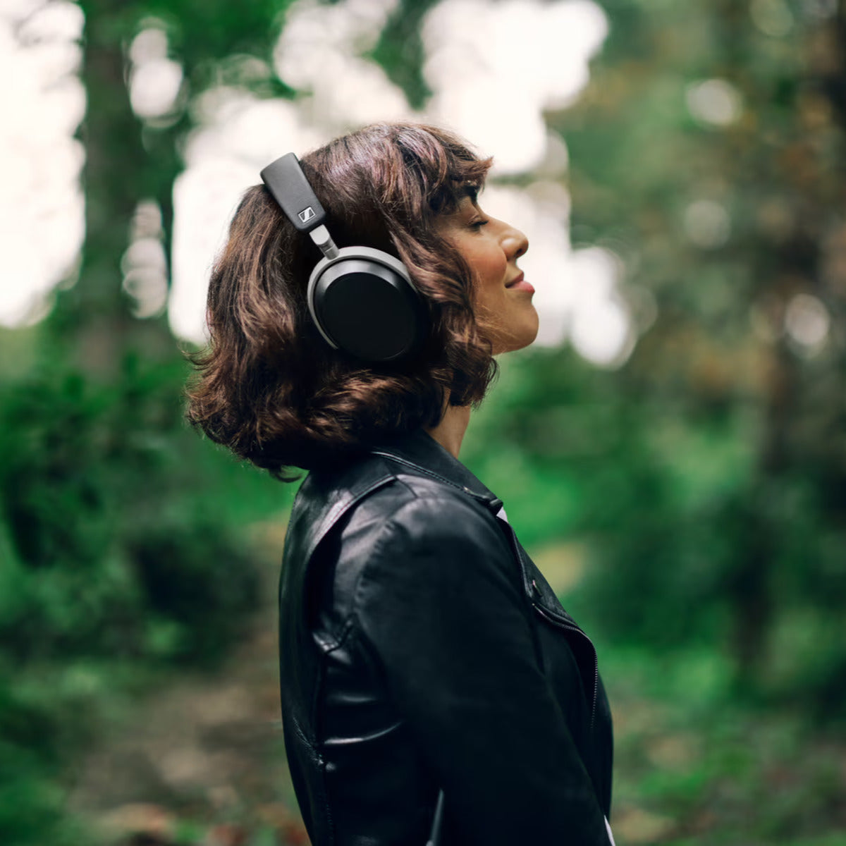 đ§ Sennheiser HDB 630: Audiophile-Grade Wireless Headphones with Hi-Res & 60h Battery