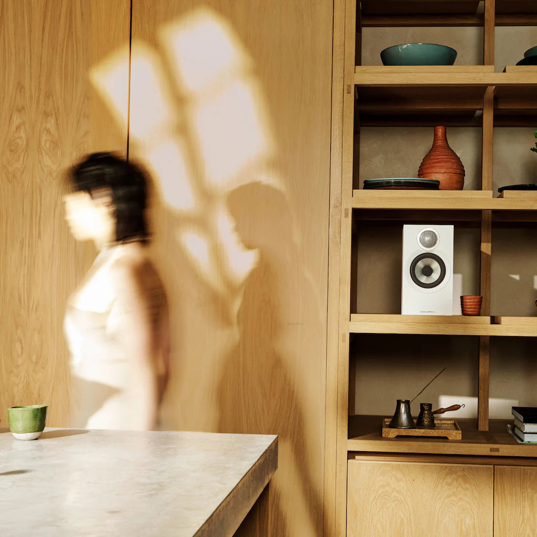 Bowers & Wilkins 607 S3 (Svart)