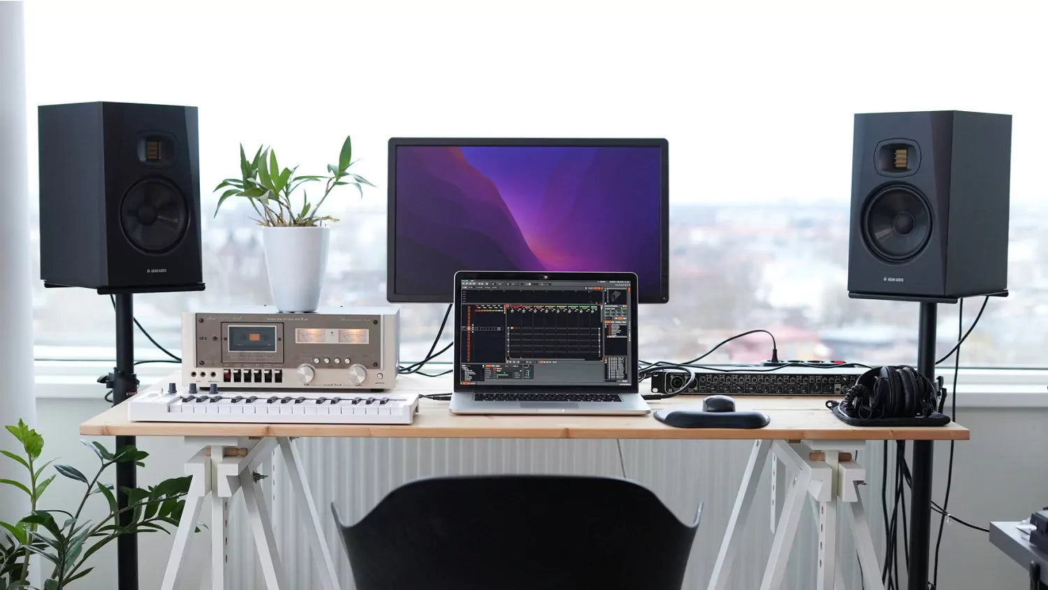 Adam Audio T7V + T10s Bundle