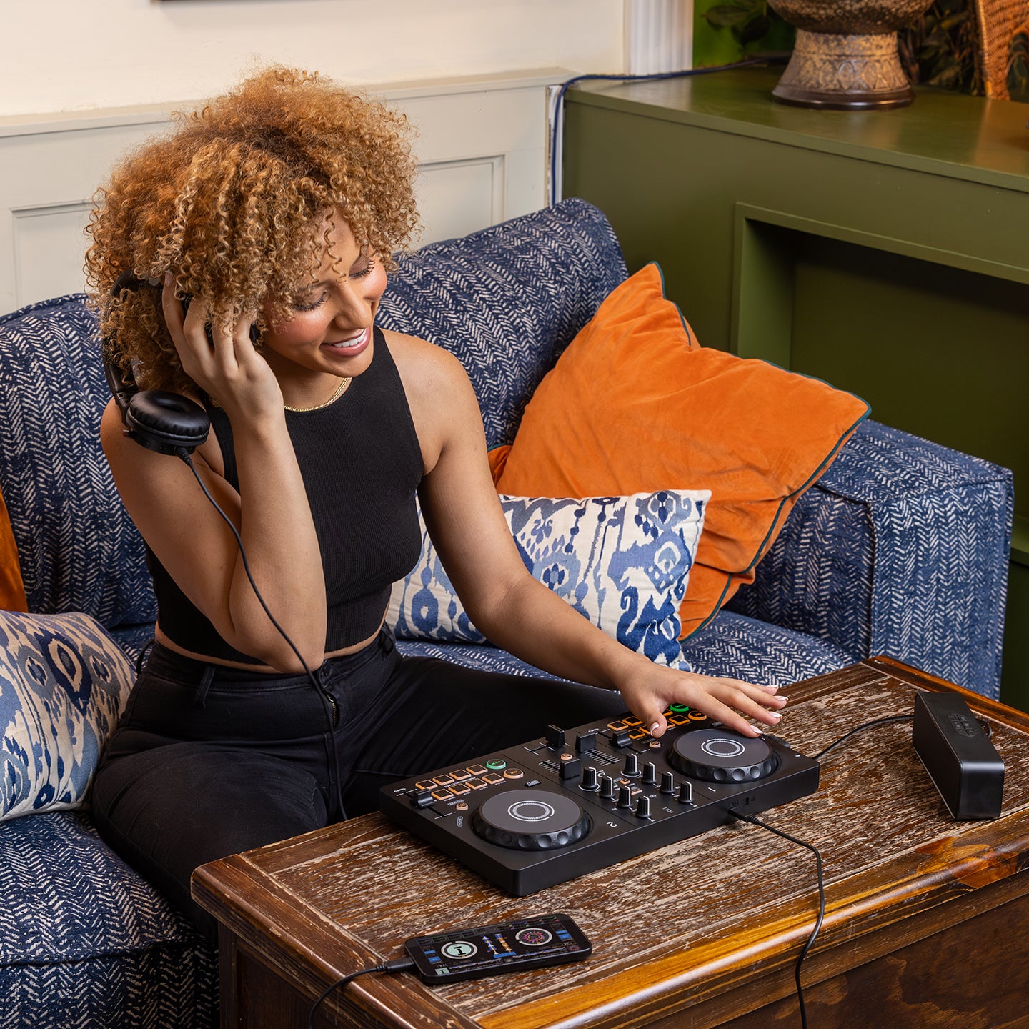 AlphaTheta DDJ-FLX2 (Black)