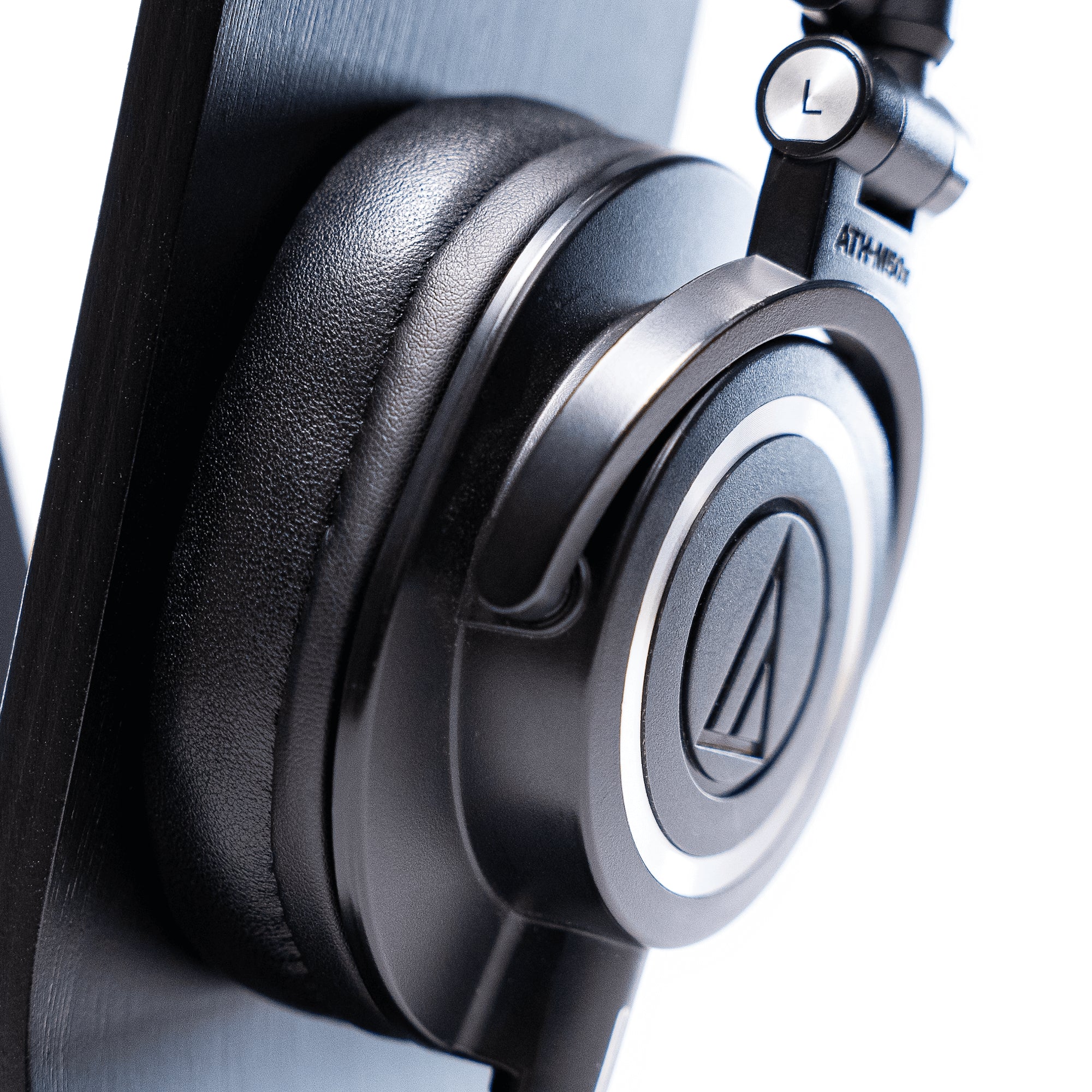 Dekoni Audio Elite Sheepskin Replacement Earpads (for Audio Technica ATH-M50X) (Pair, Black)