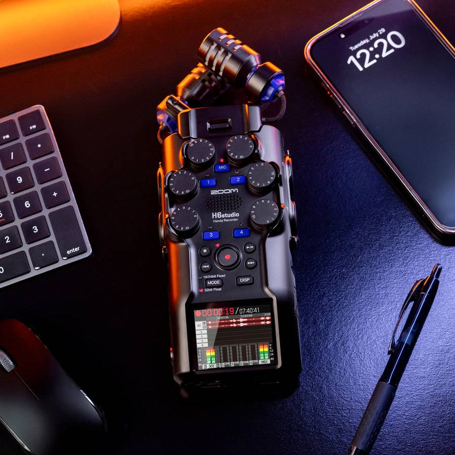 🎙️ Zoom H6studio: Studio-Grade Power in a Portable Handy Recorder