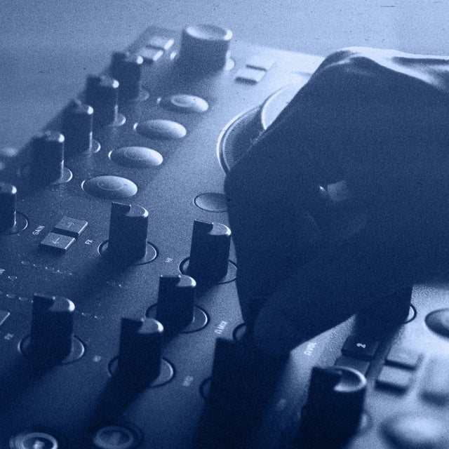 🎛️ Native Instruments Traktor MX2: Creative 2-Channel DJ Controller with Traktor Pro 4 Integration