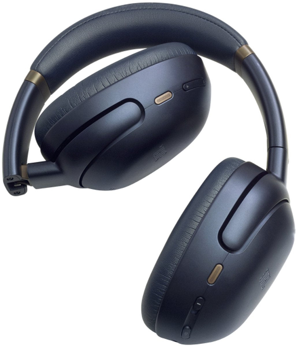 JBL Tour One M3