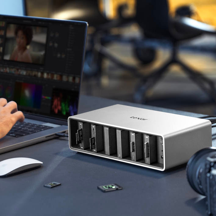 Lexar Workflow Go (med Thunderbolt4 Uplink, 6-modulsfack)
