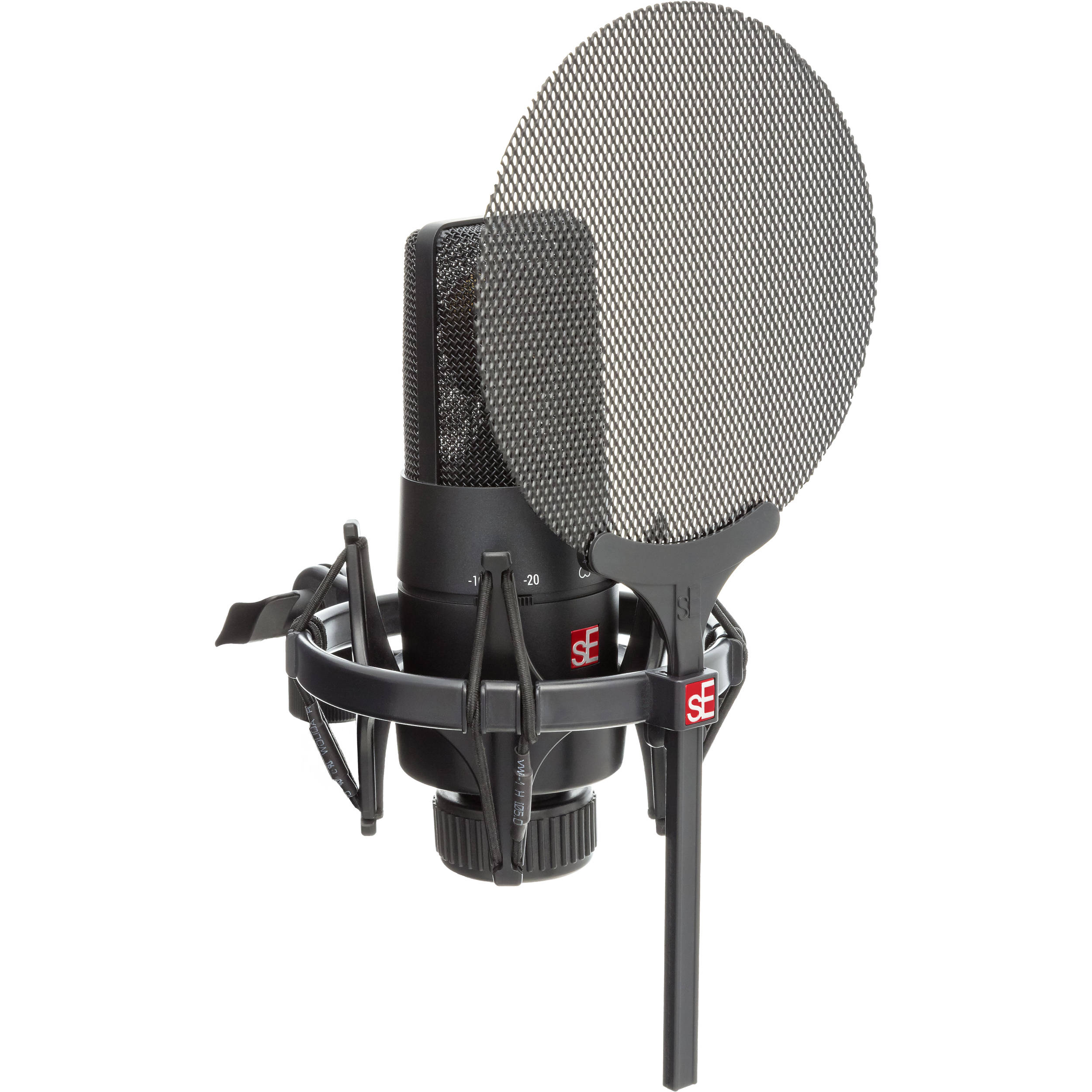 SE Electronics X1 S Vocal Pack condenser microphone with shock mount and accessories for professional singing and recording.