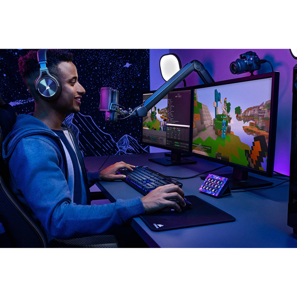 Elgato Stream Deck MK2 video editing controller with customizable LCD keys for streamers and content creators.