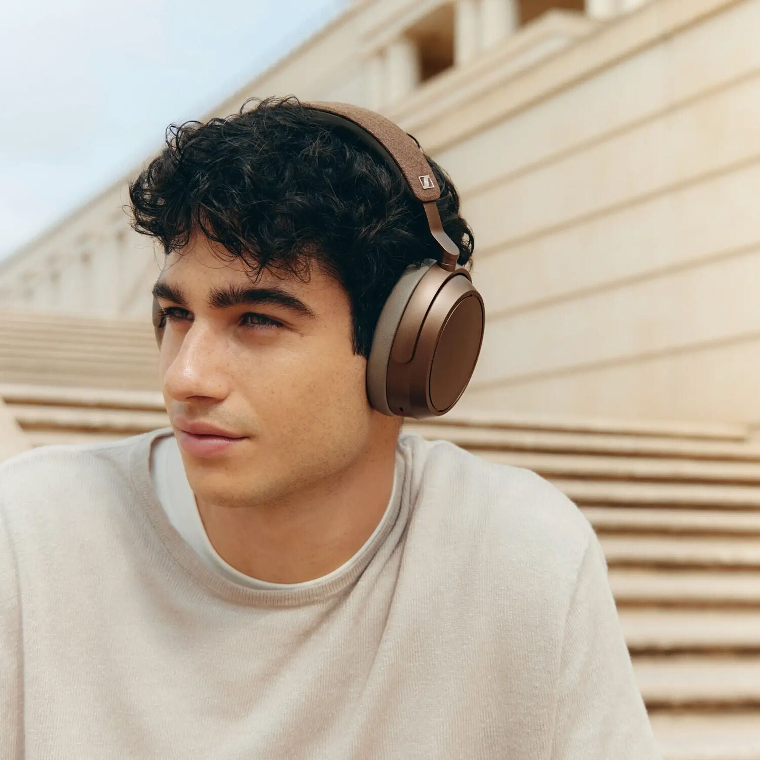 【美品】SENNHEISER MOMENTUM4 Wireless Amazon.com: SENNHEISER Momentum 4 Wireless Headphones - Bluetooth