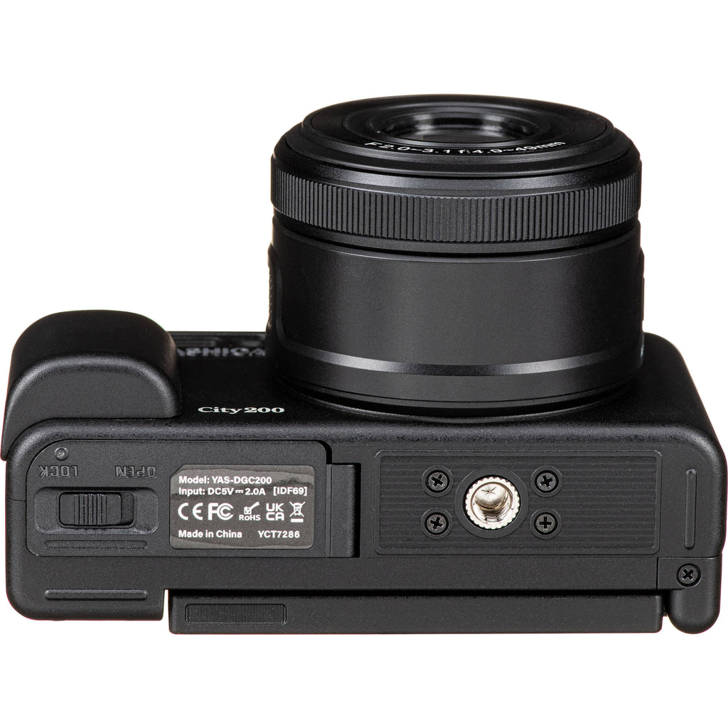 Yashica City 200