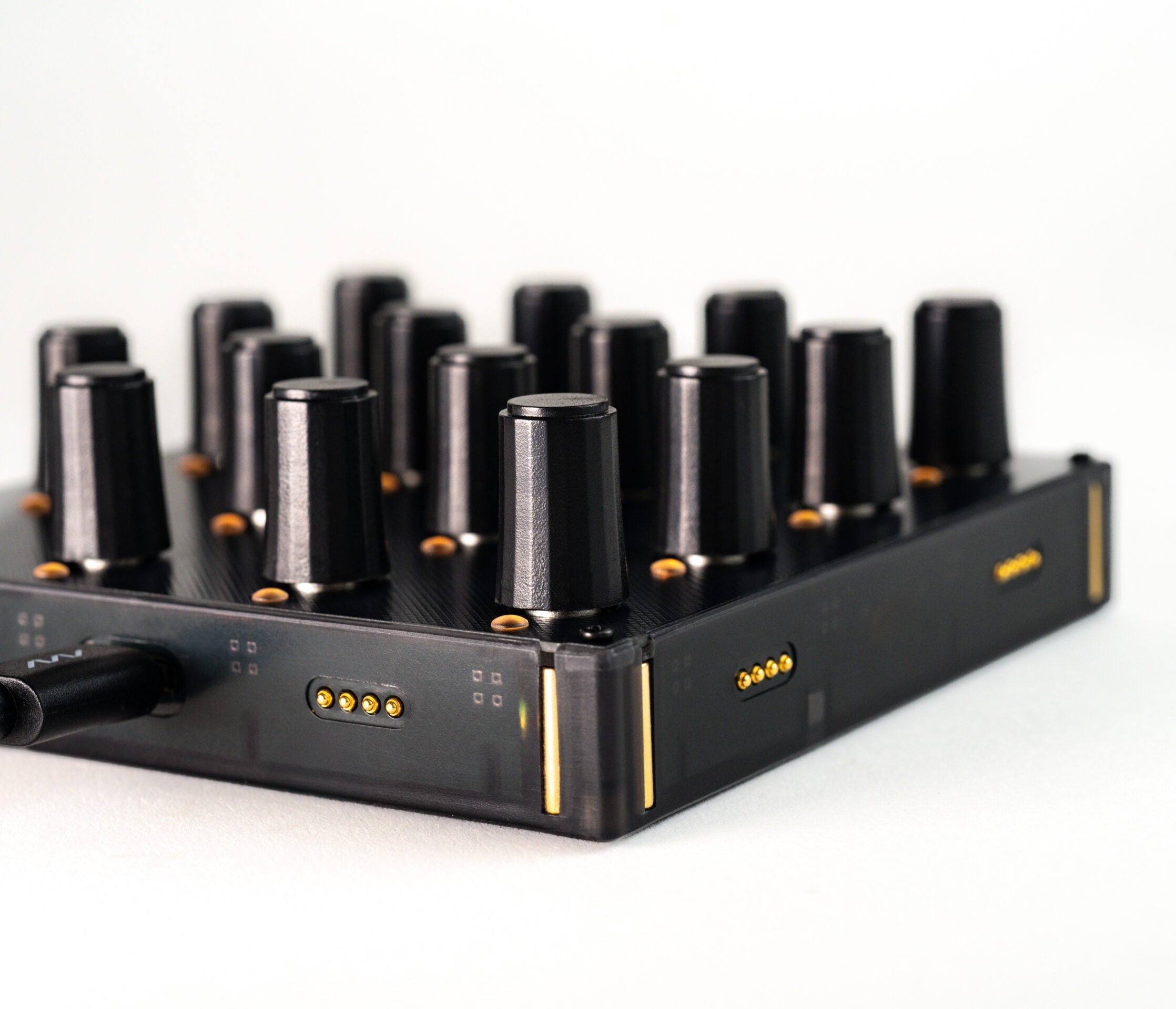 Intech Studio EN16 Detent (Series 3) – Soundium