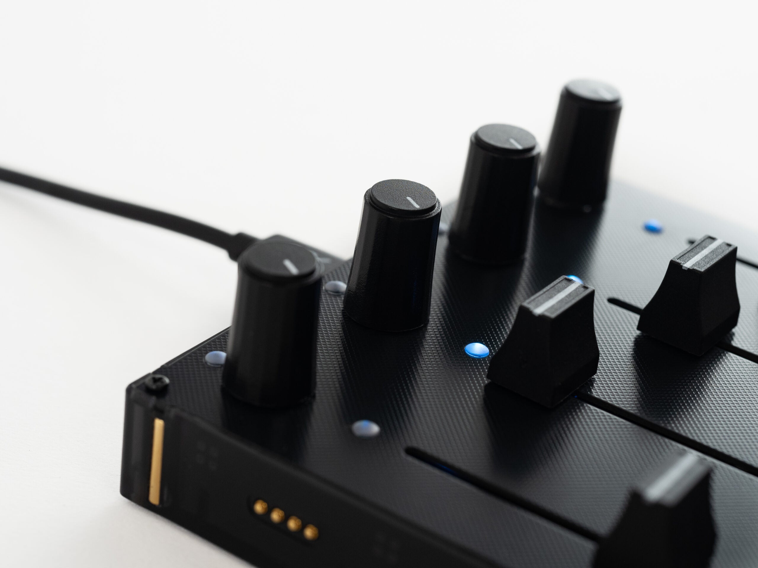 DTM・DAW Intech Studio EF44 EF44 Detent | Intech Studio