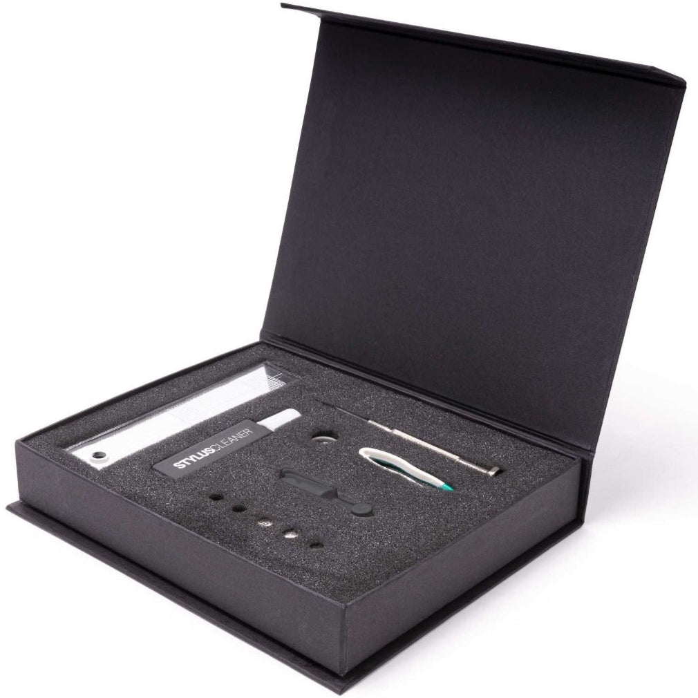 Reloop turntable cartridge mount and gauge set, professional accessories for precise cartridge installation and alignment.