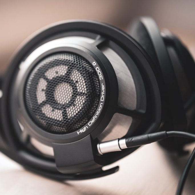 Sennheiser HD 800 S - Premium Audiophile Headphones | Soundium
