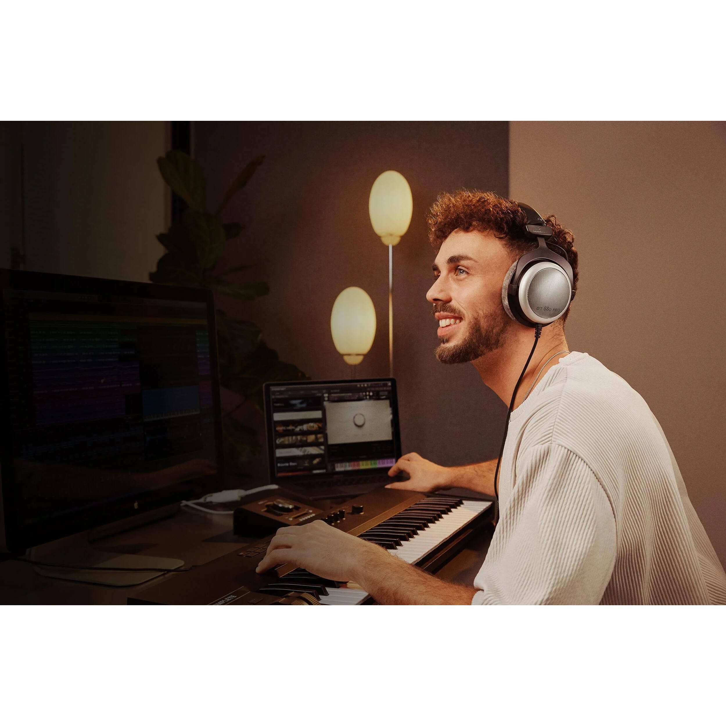 Beyerdynamic DT 880 Pro hörlurar (250 Ω)