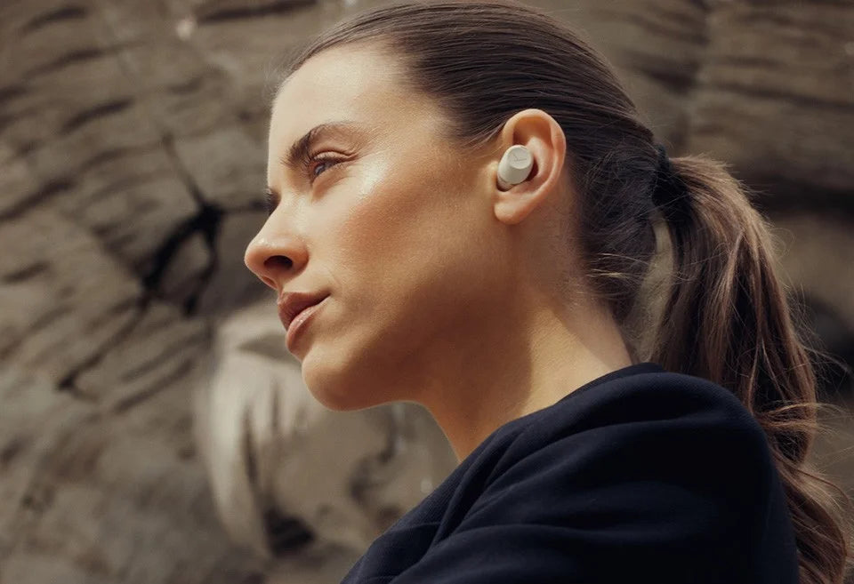 Beyerdynamic Amiron 300 wireless in-ear headphones with high-resolution sound and sleek design.