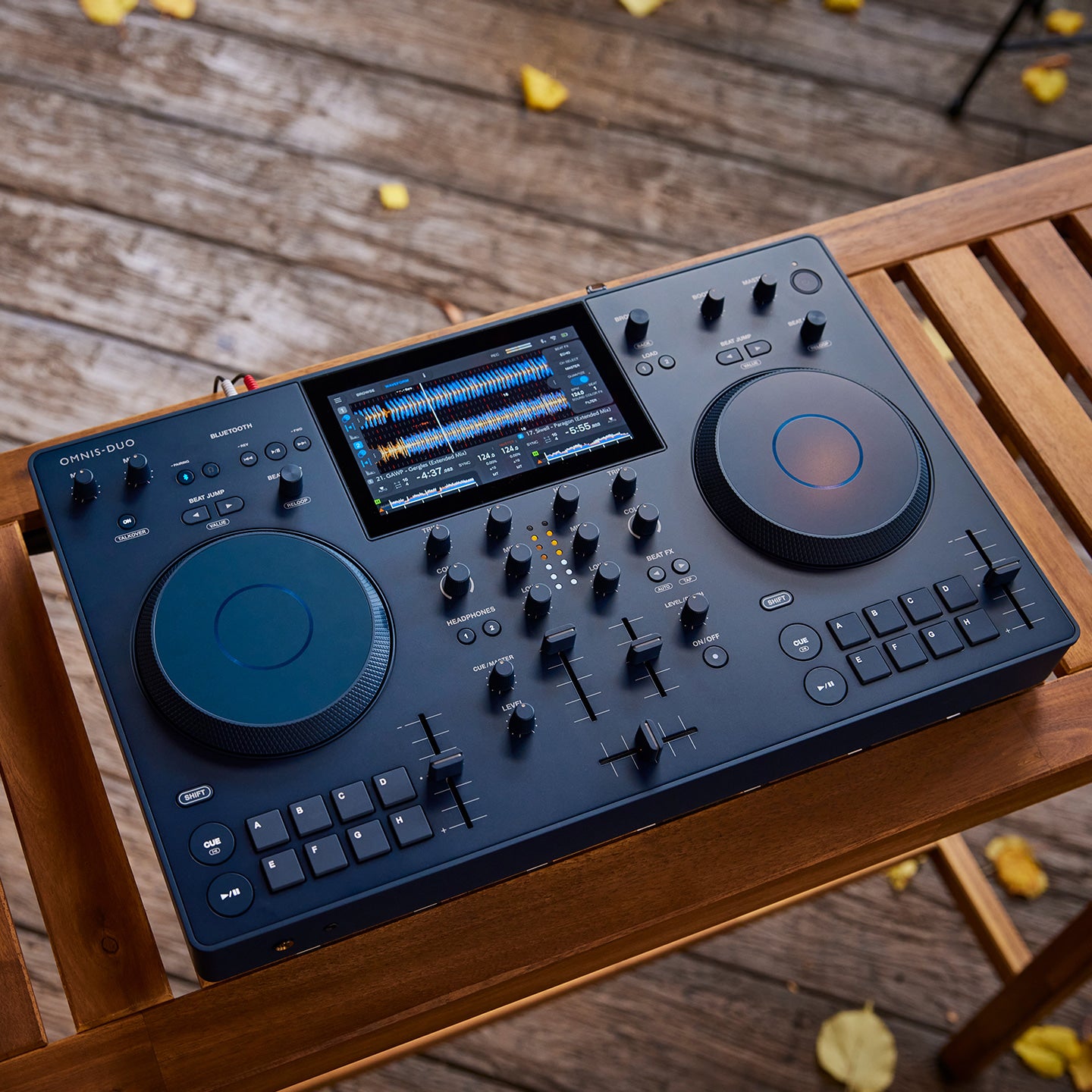 AlphaTheta Omnis-Duo | Portable 2-Deck DJ System at Soundium