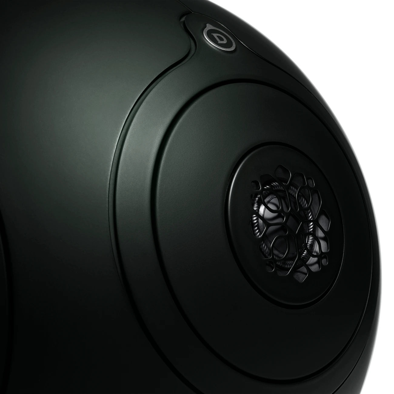 Devialet Phantom Ultimate wireless speaker with sleek design, showcasing its modern build and premium finish in a product image.