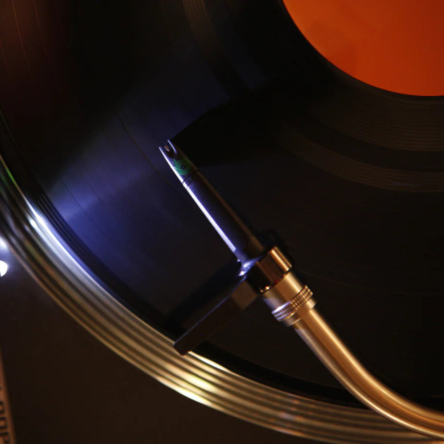 Ortofon Concorde Mix MK2 turntable cartridge with stylus for DJ and mixing applications, shown on a black background.