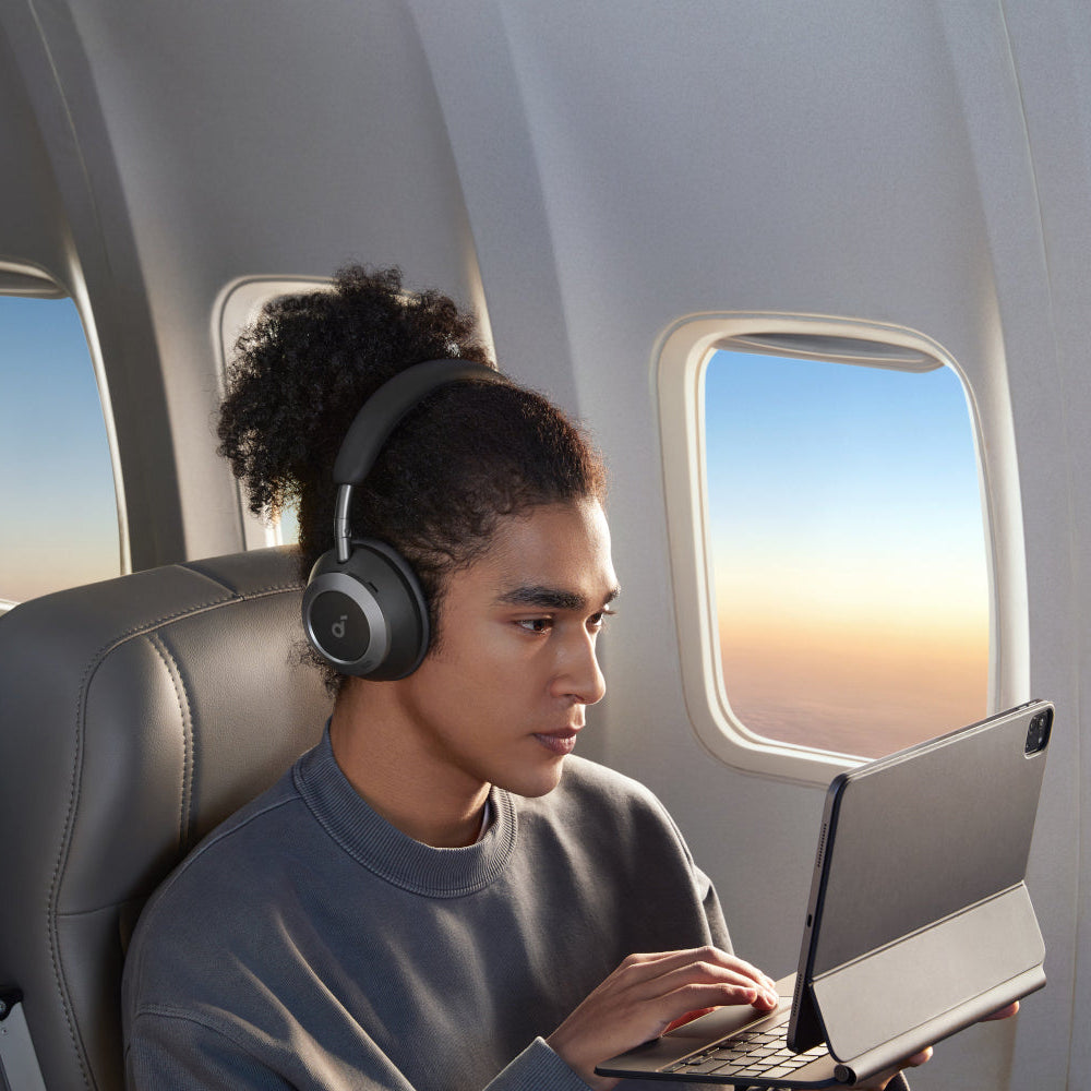 Soundcore Space One Pro