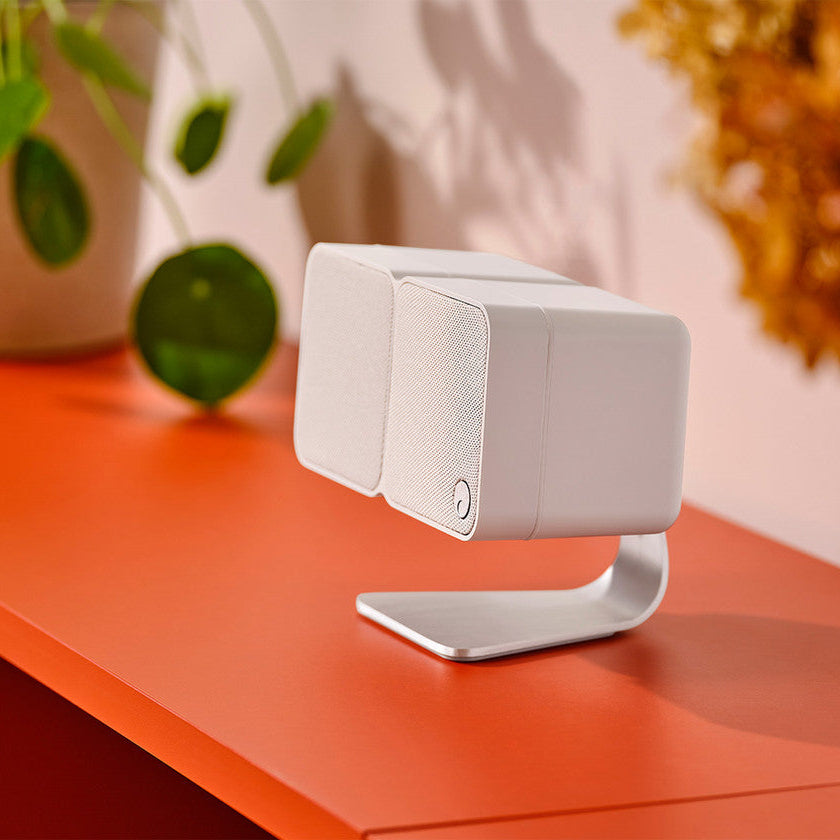 Cambridge Audio MSX 20 speakers with sleek black finish and modern design, shown from a front angle.