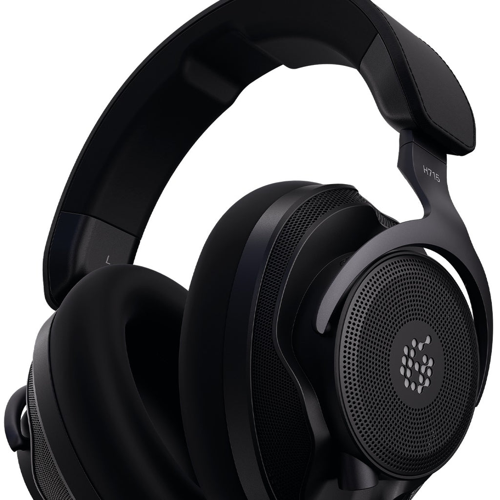 Adam Audio H715 Reference earcup and headband detail