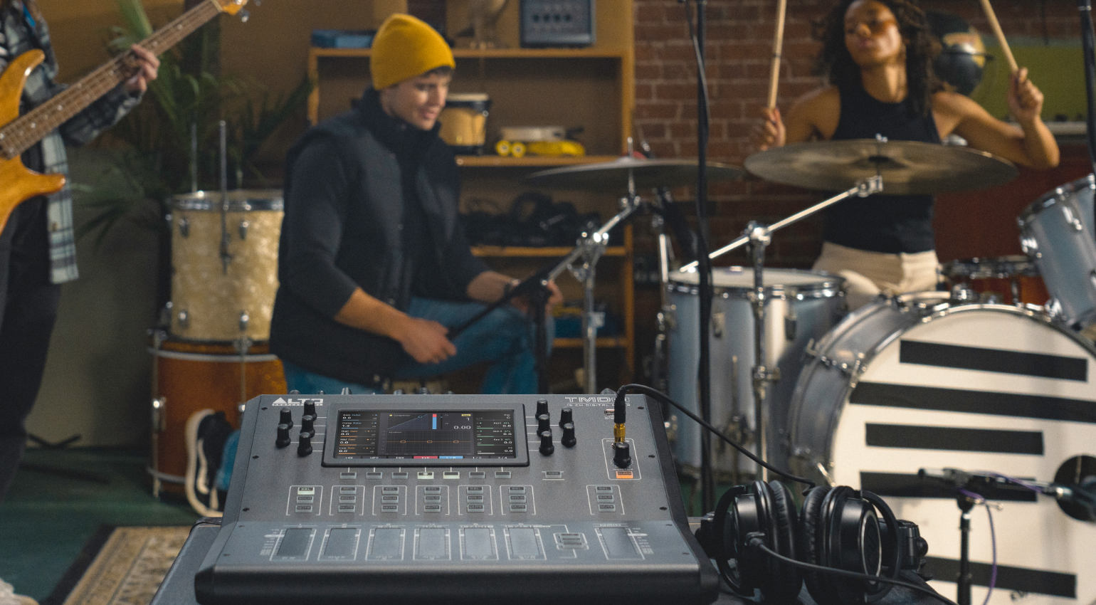 Alto Professional TMD16