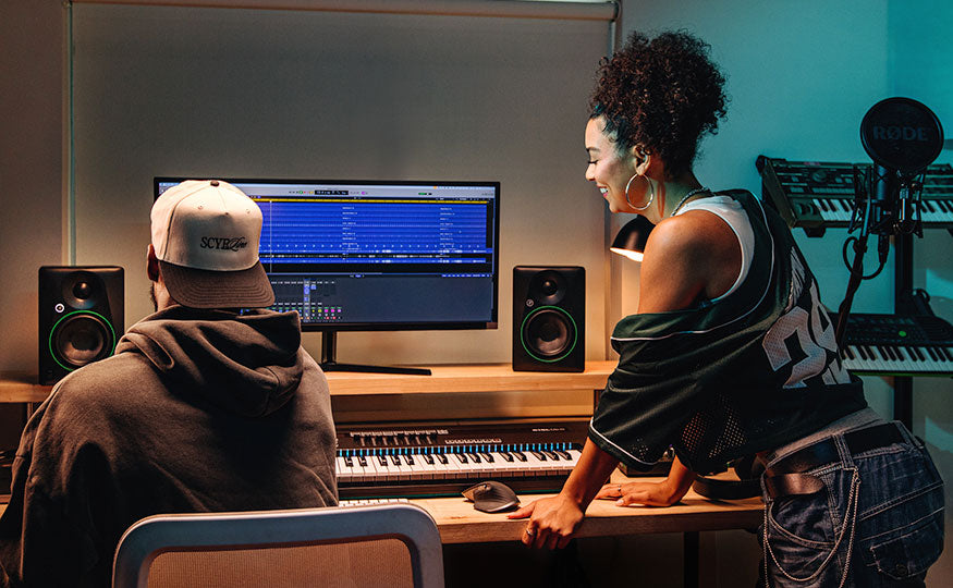 Mackie CR4.5 (Black)