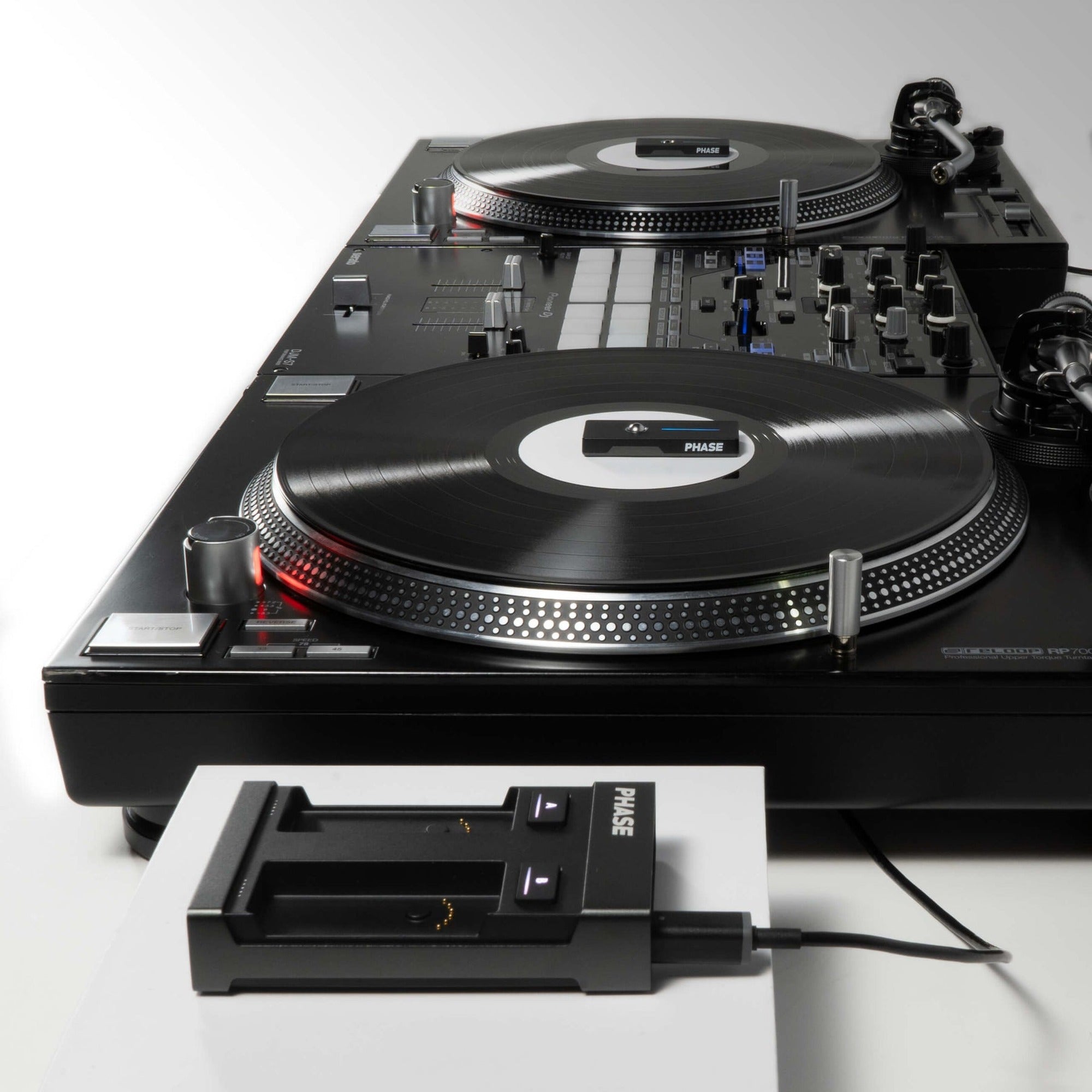 Phase Essential: Wireless DVS & Timecode System | Soundium