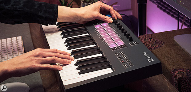NOVATION ( ノベーション ) FLkey 37 Novation FLkey 37