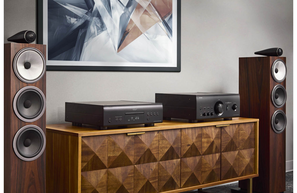 Denon DCD-3000NE CD player with sleek black finish and digital display, showcasing high-quality audio playback.
