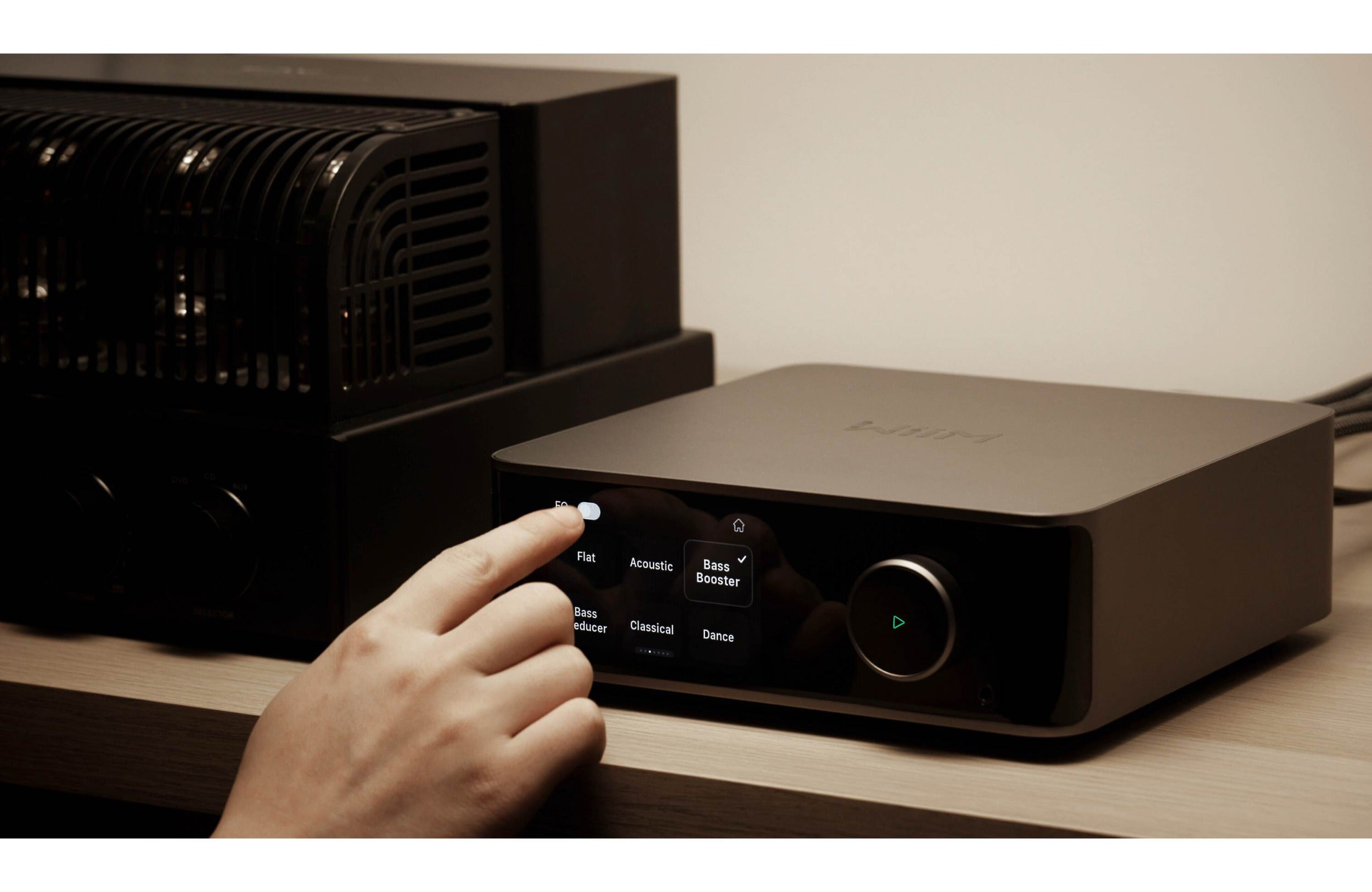 WiiM Ultra (Space Gray) | Stereo Amplifiers | Soundium