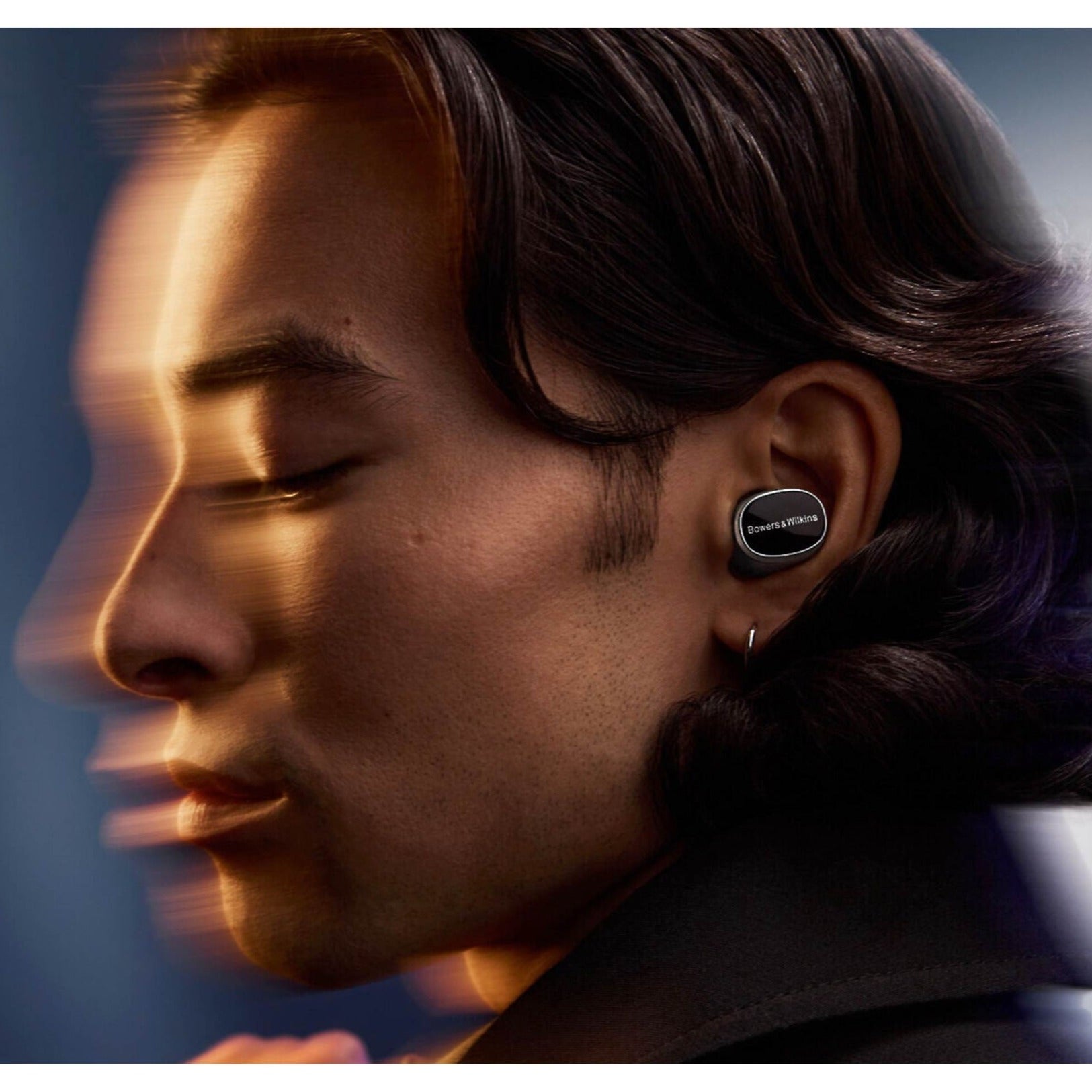 Bowers & Wilkins Pi8 | True Wireless Earbuds at Soundium