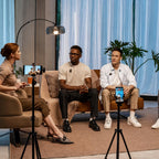 Hollyland Lark M3 used for a multi-person interview with phones on tripods