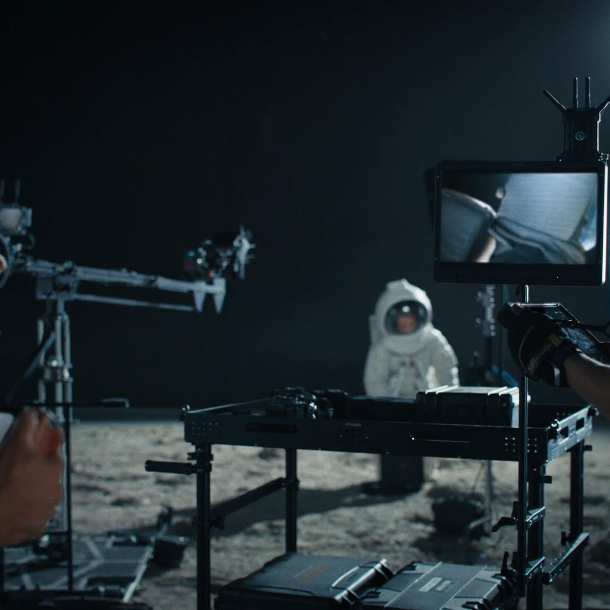 Hollyland Pyro Ultra system with multiple monitors on a film set