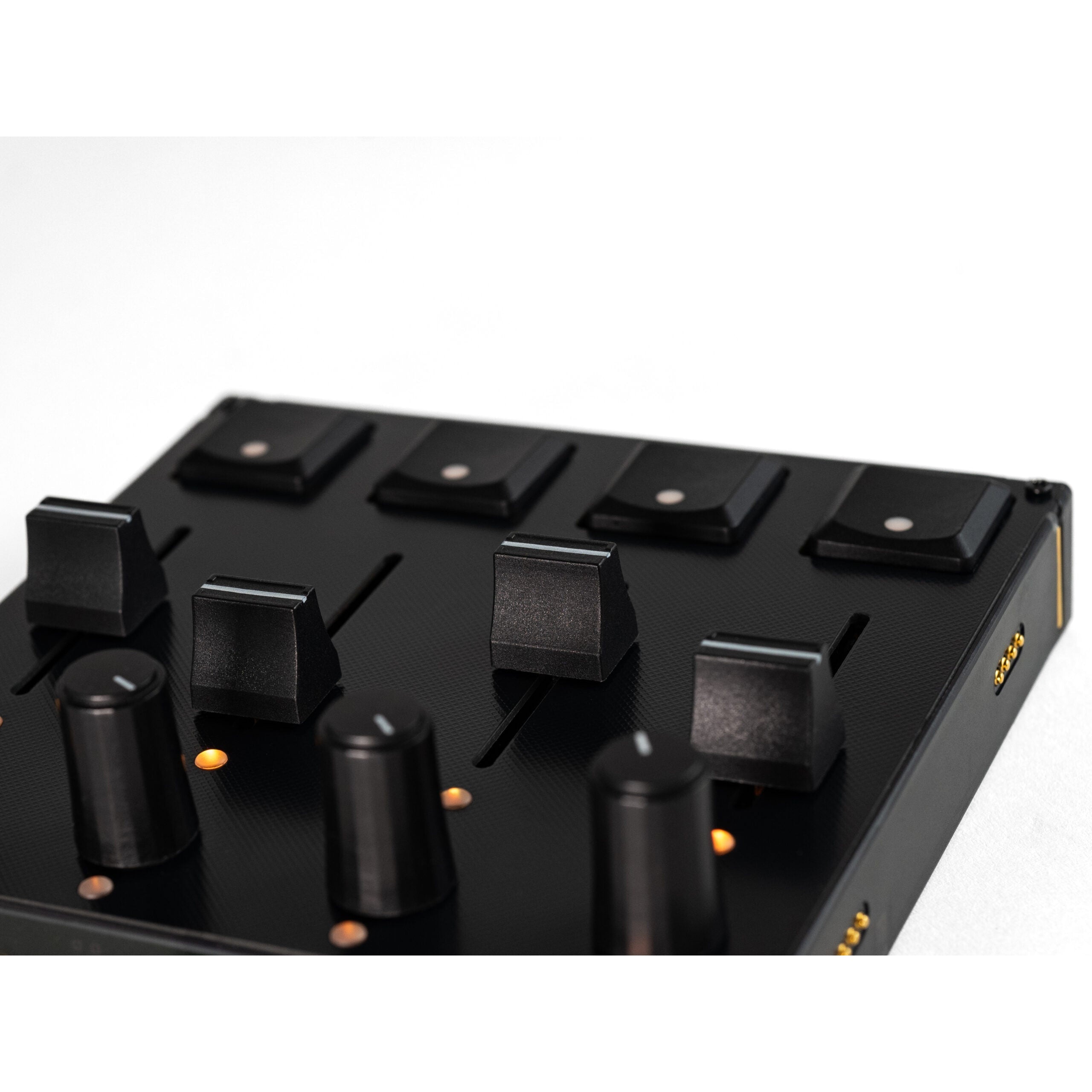 Intech Studio PBF4 Linear Mechanical (Series 3)
