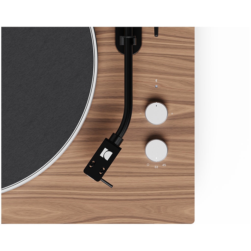 Kanto Audio OBI3 Gen 2 turntable, Walnut, tonearm and speed controls detail