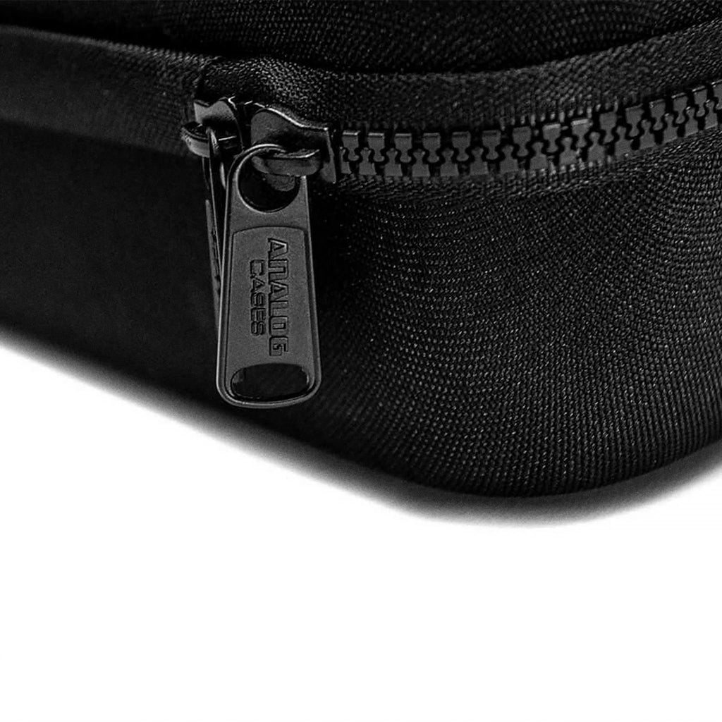 Analog Cases Pulse case for Shure SM7B microphone, durable padded black protective bag with zipper closure.