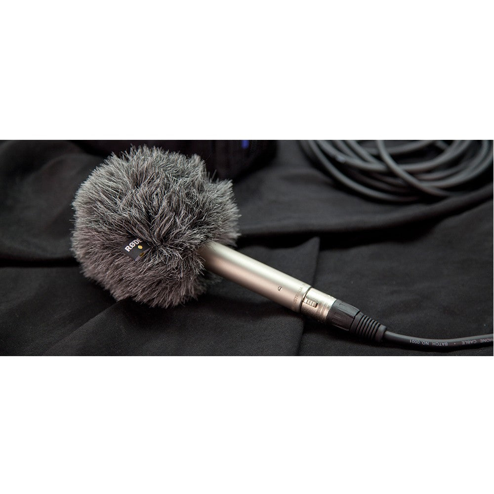 Rode WS8 microphone windscreen and deadcat for outdoor audio recording, reducing wind noise on Rode microphones.