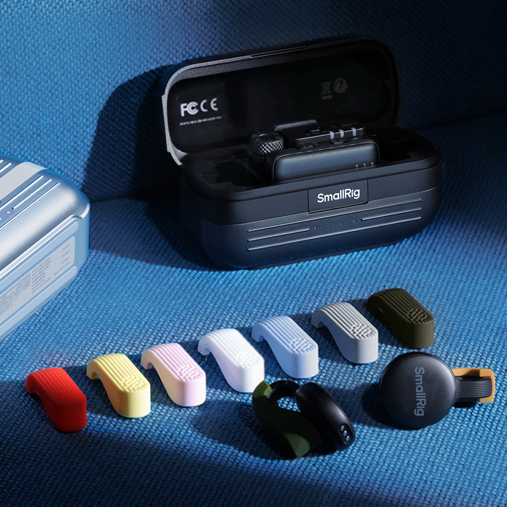 SmallRig S70 charging case with colored covers