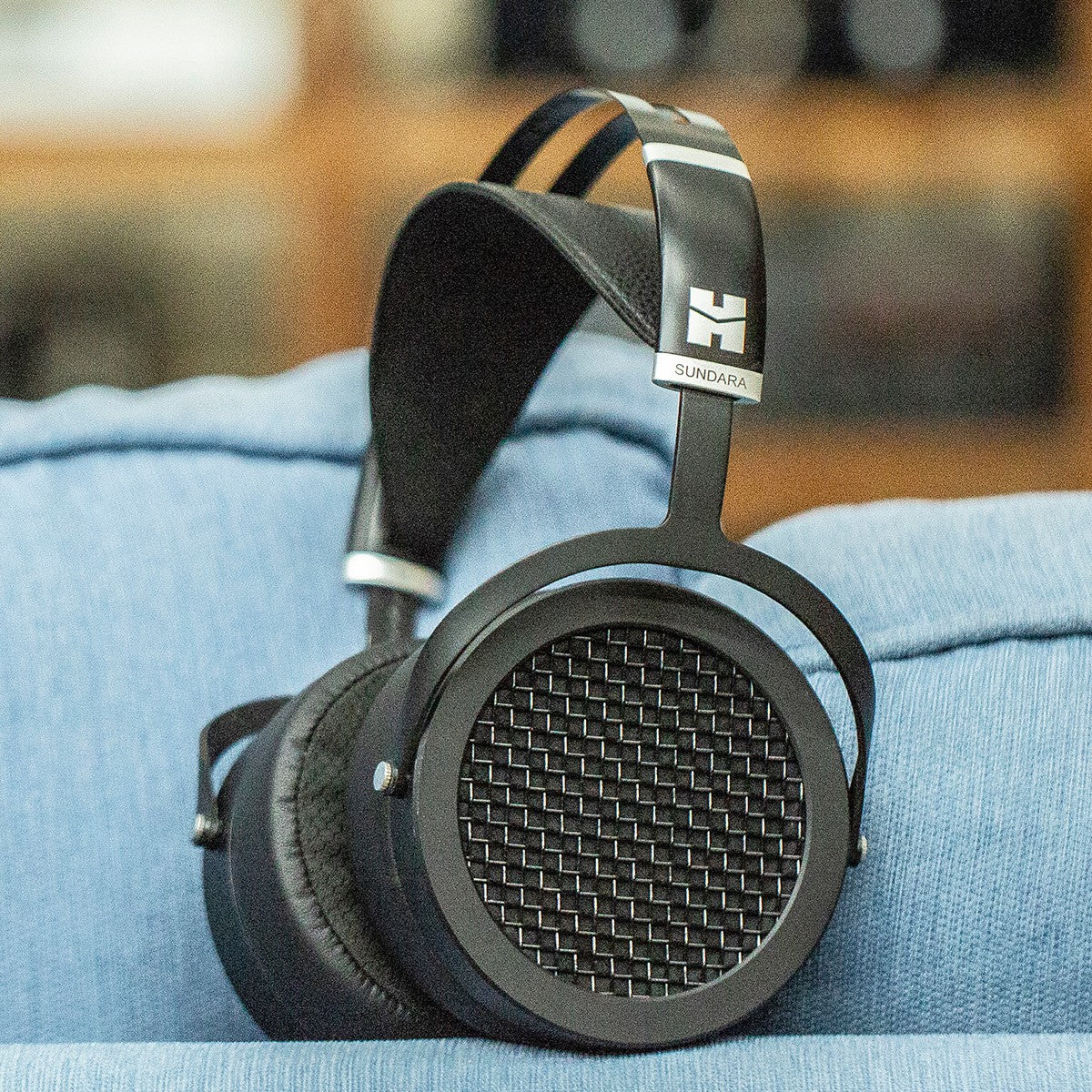 sundara-2.jpg?v=1770028027&