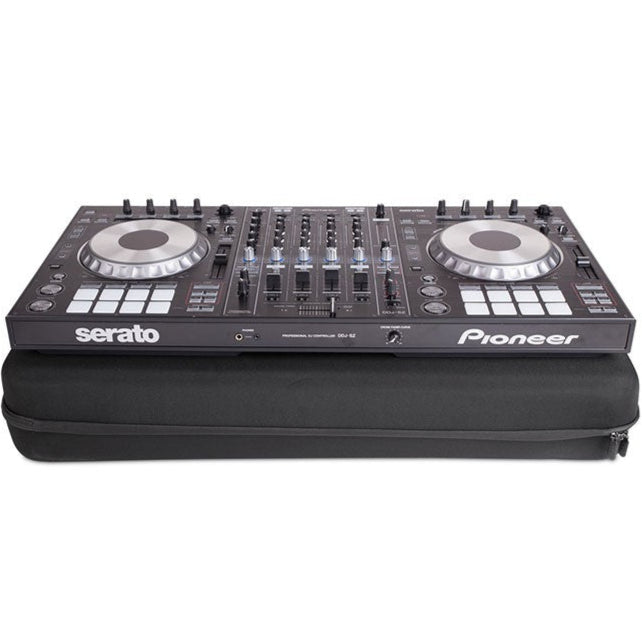 UDG Creator Controller Hardcase 2XL in black, designed for DJ equipment protection and portability.